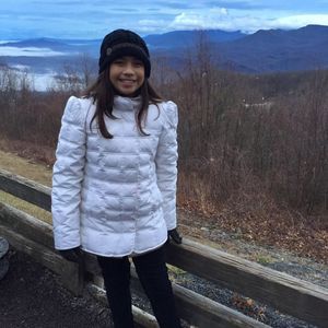 Meet your Posher, Jennifer