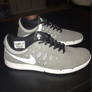 Nike SB Free