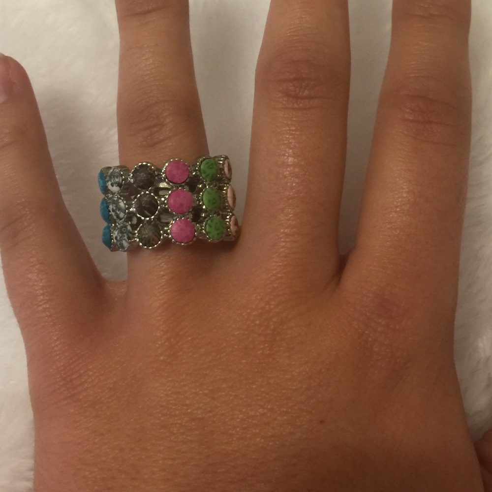 Viva Beads ring size 8