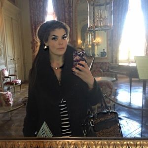 Meet your Posher, Vasiliki