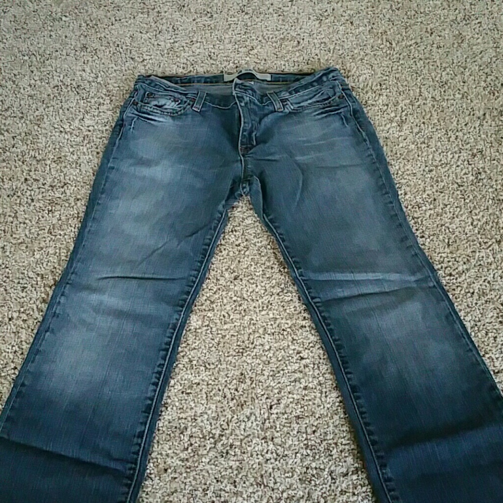 Jeans