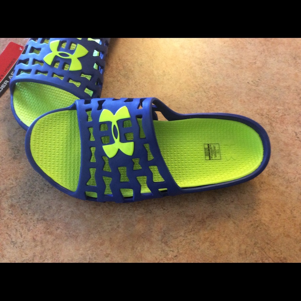 NWT Men's under armour Mavrix Slide - Picture 2 of 3