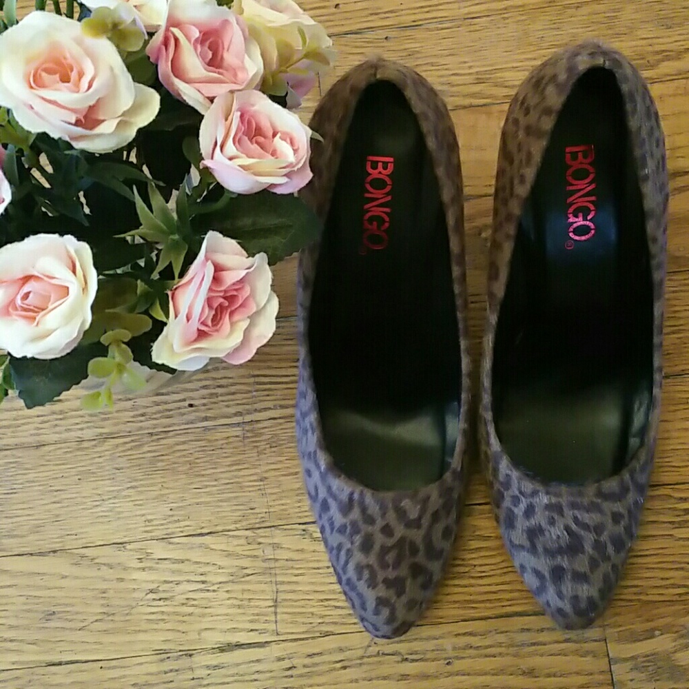 “SOLD” NWOT BONGO Heels, Size 7 1/2