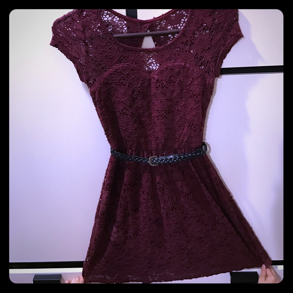 Cute burgundy lace mini dress