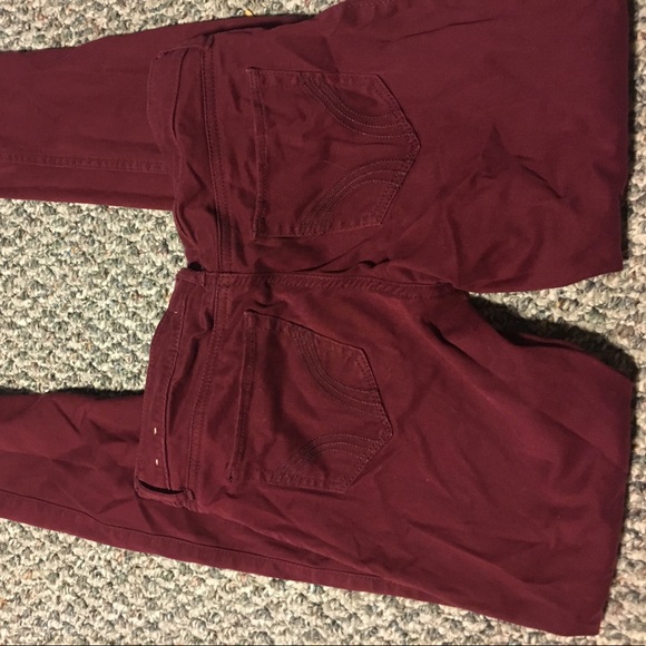 Hollister jeans! - Picture 3 of 3