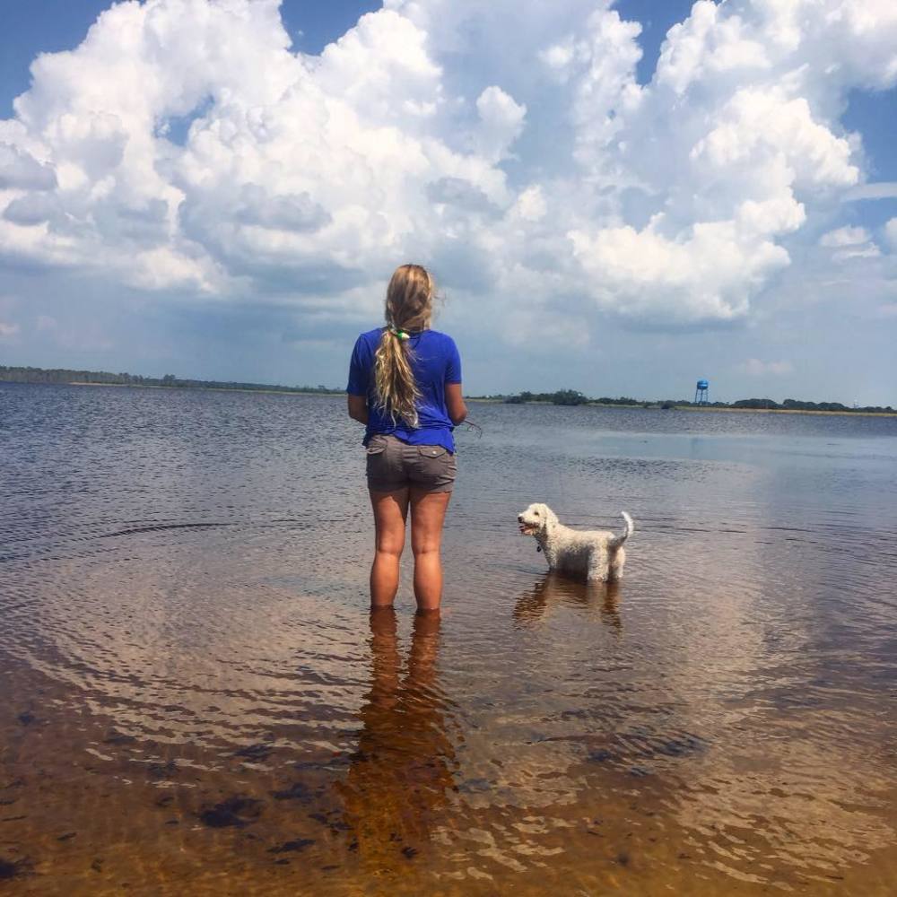 Meet your Posher, Casey