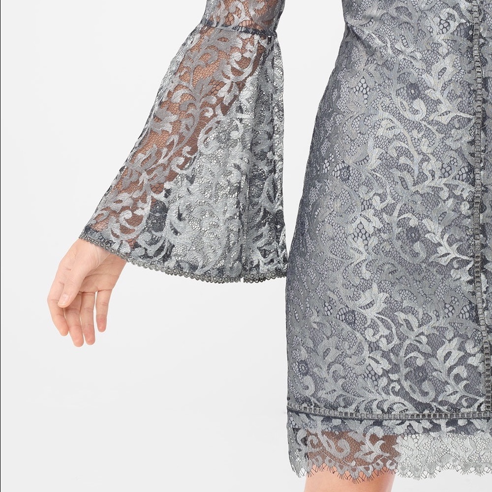 NEW METALLIC LACE BELL-SLEEVE DRESS - Picture 2 of 4