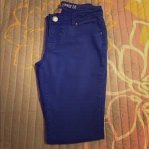 Royal blue skinny jeans 💙