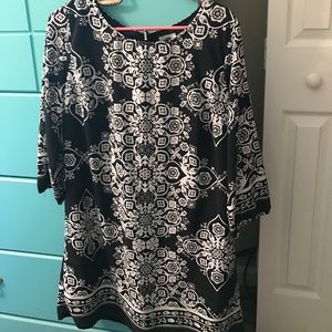 Black and white Old Navy dress Black and white Old Navy dress