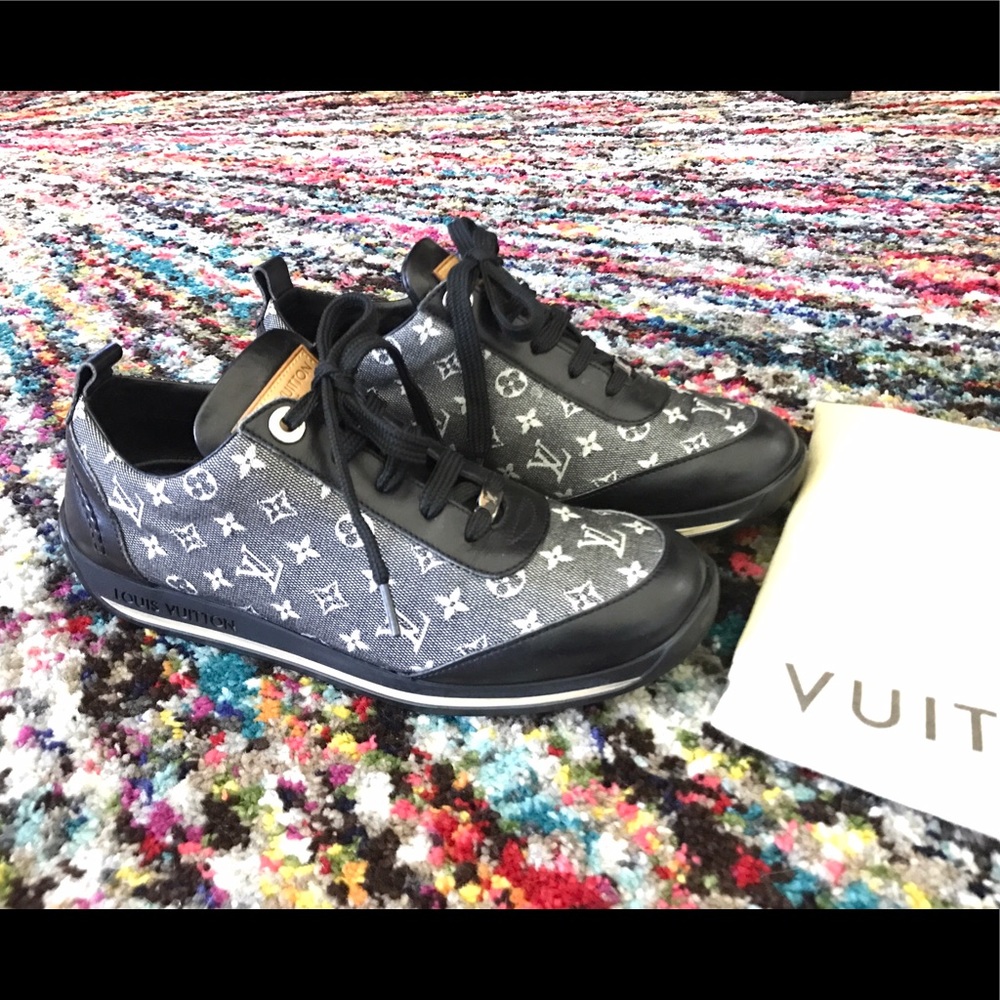 Louis Vuitton Sneakers