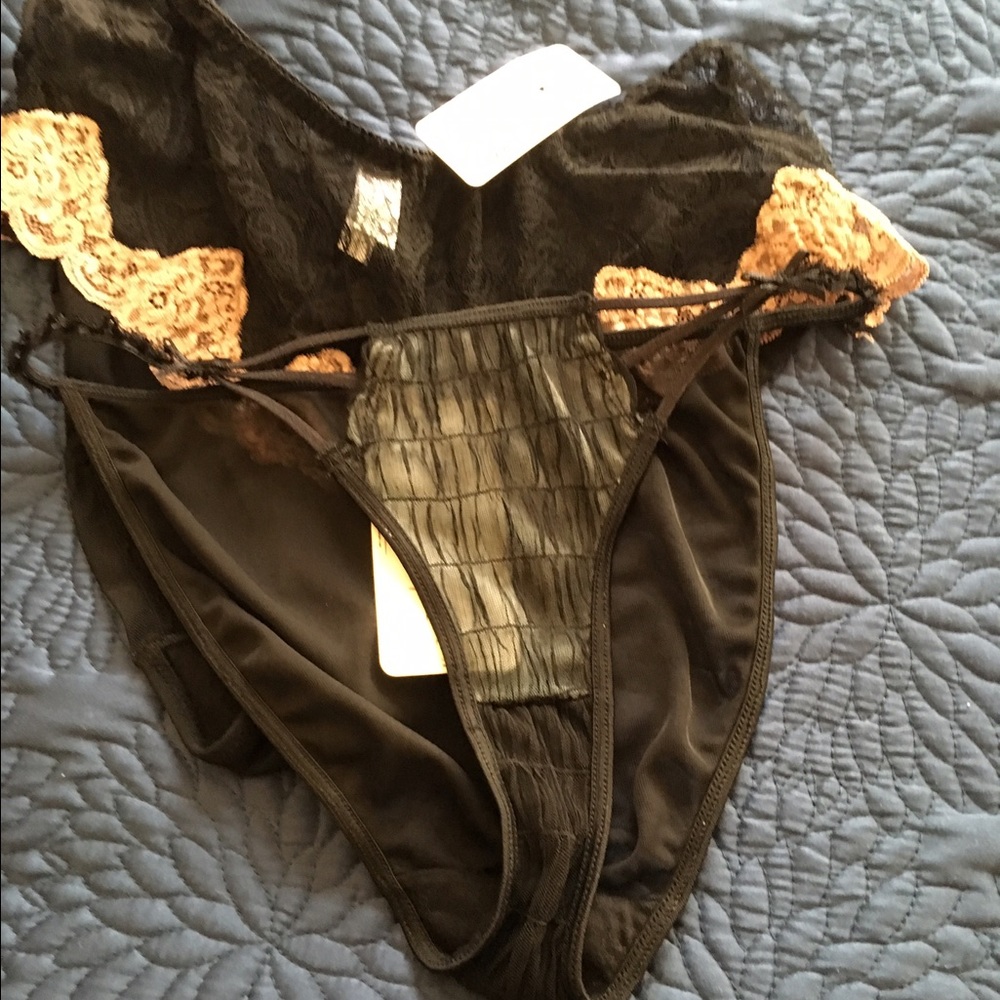 Bundle of 2 panties. New and sexy