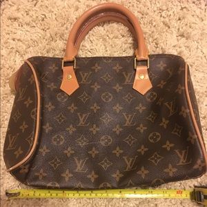 LV bag. Used condition. NOT authentic.