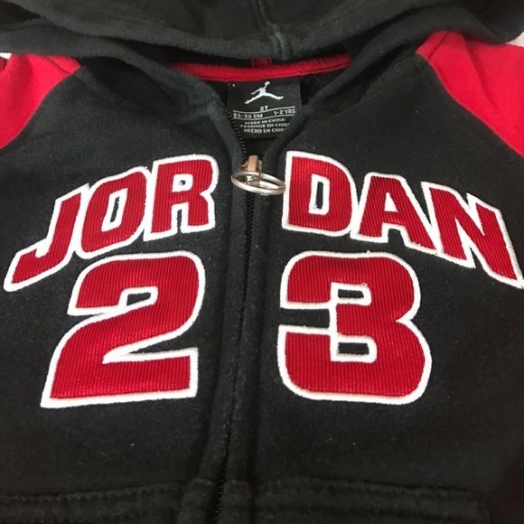 Jordan 23 Hoodie 1-2 years 2T fresh Zip black red - Picture 2 of 8