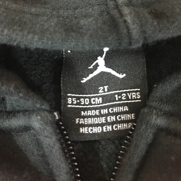 Jordan 23 Hoodie 1-2 years 2T fresh Zip black red - Picture 6 of 8