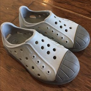 Toddler crocs shoes