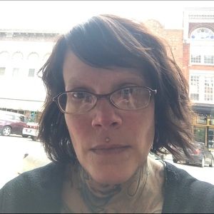 Meet your Posher, Jamie