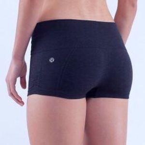 Lululemon In The Flow Shorts