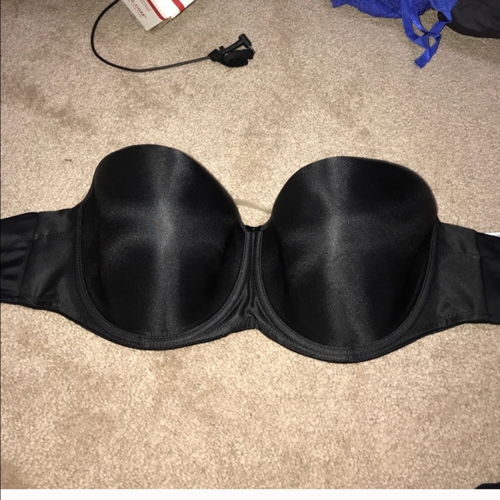 Strapless bra