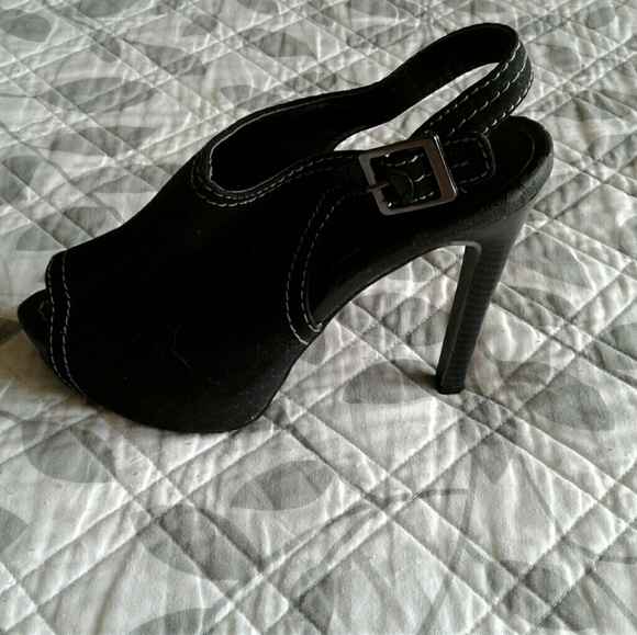 Black slingback Joey heels - Picture 2 of 2
