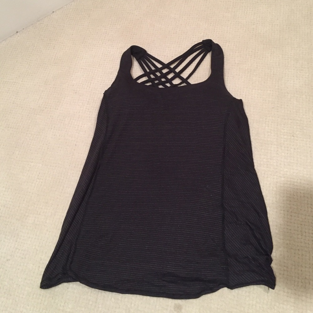Lululemon "wild" tank
