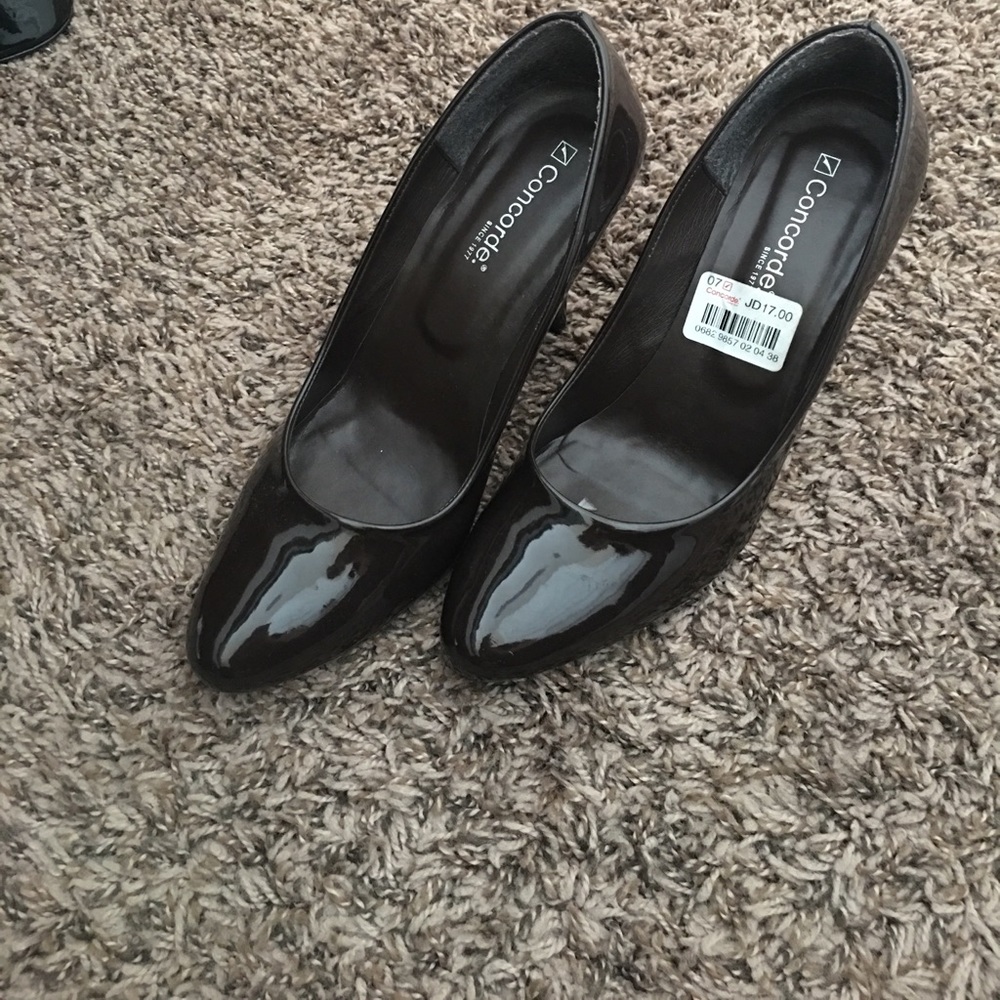 Shoes dark brown