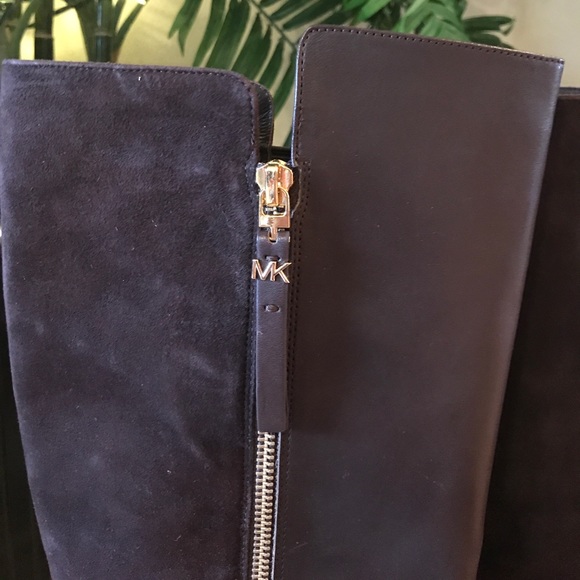 Michael Kors - Clara Wedge Boot 10M - Picture 3 of 5