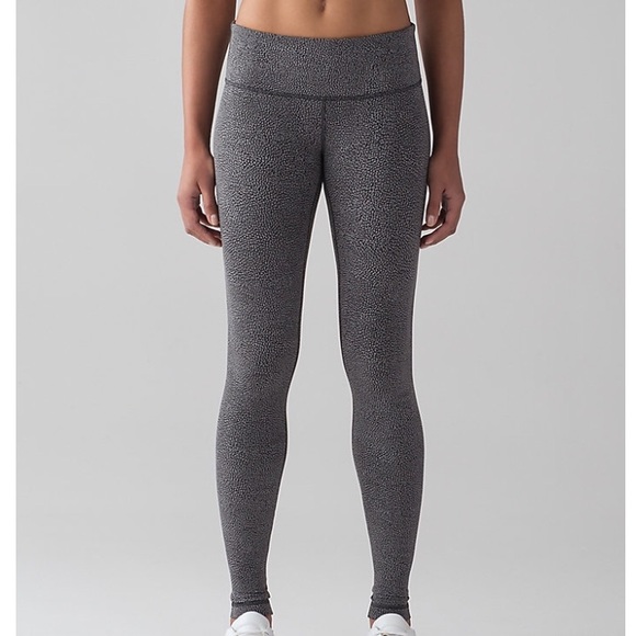 grey wunder under leggings