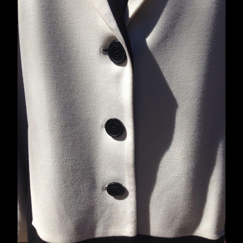 Chico's Jacket - Picture 5 of 7