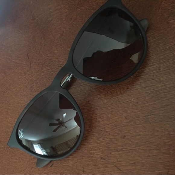 Authentic RayBans Erika - Picture 2 of 2