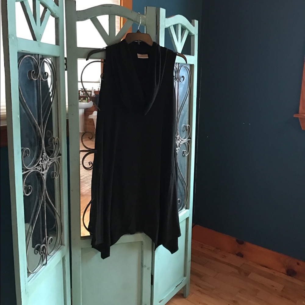 Must go! Cowl Neck Sharkbite Dress