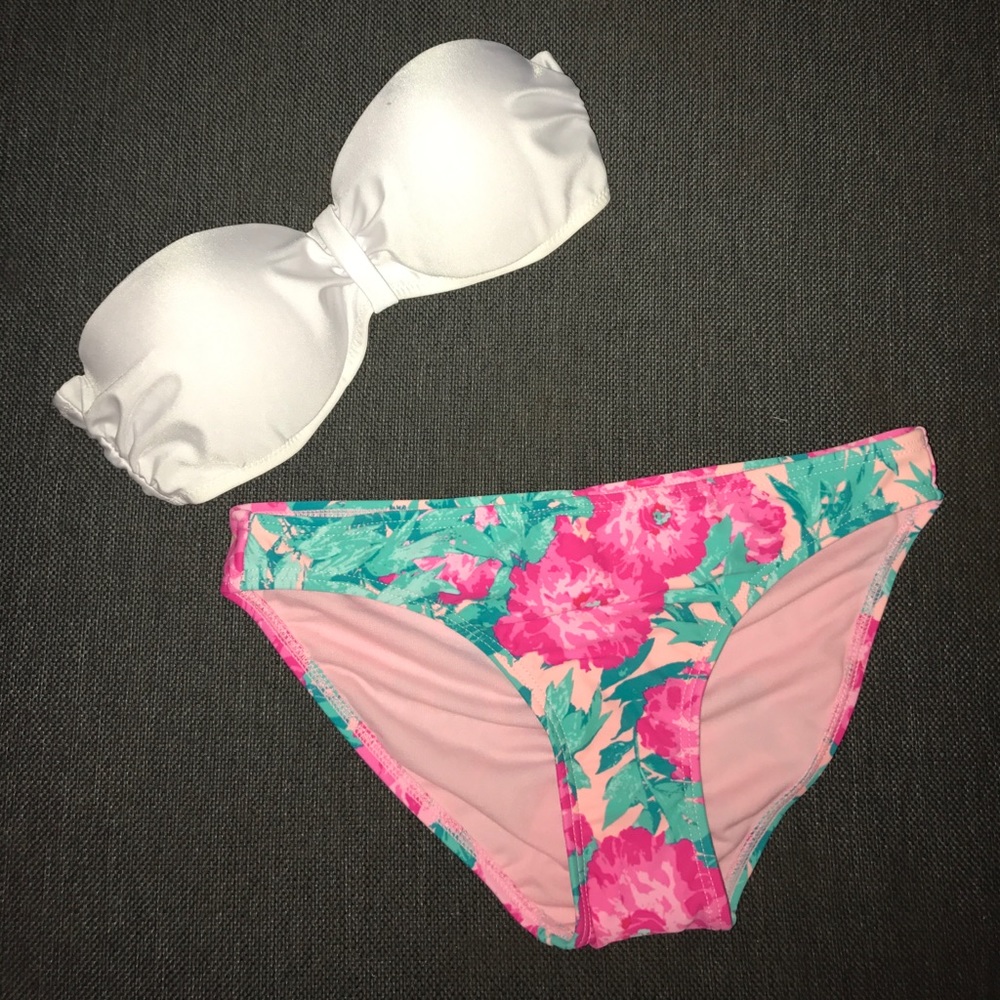 Brand New Bright Floral Bikini Bottoms!