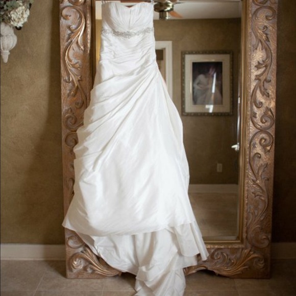 Simone Carvalli, Wedding Gown, style 7169, size 4 - Picture 2 of 7