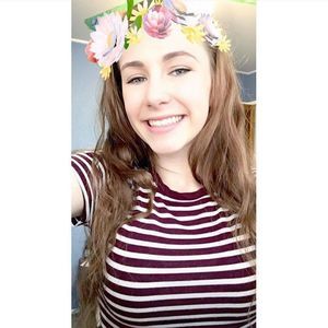 Meet your Posher, Taya