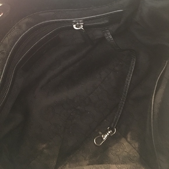 Authentic Michael Kors bag - Picture 3 of 4