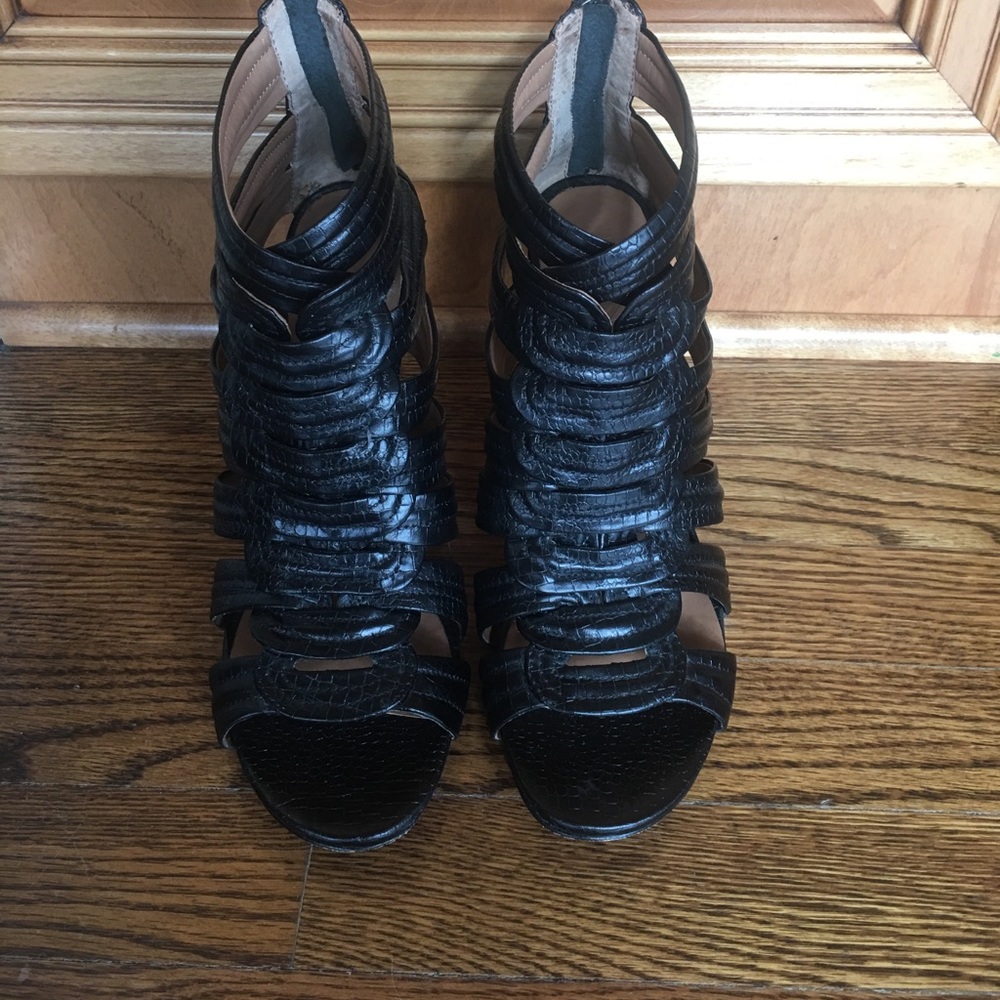 Booties, ankle, heels.