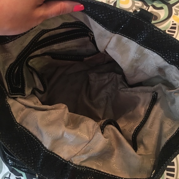 Authentic Michael Kors Snake Print bag - Picture 5 of 5