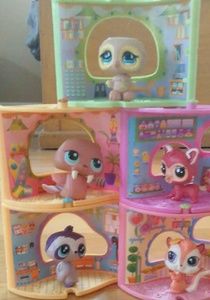 5 littlest pet shop rooms/5 lps
