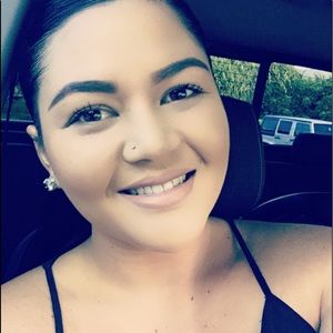 Meet your Posher, Tori