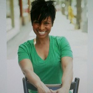 Meet your Posher, Demeka