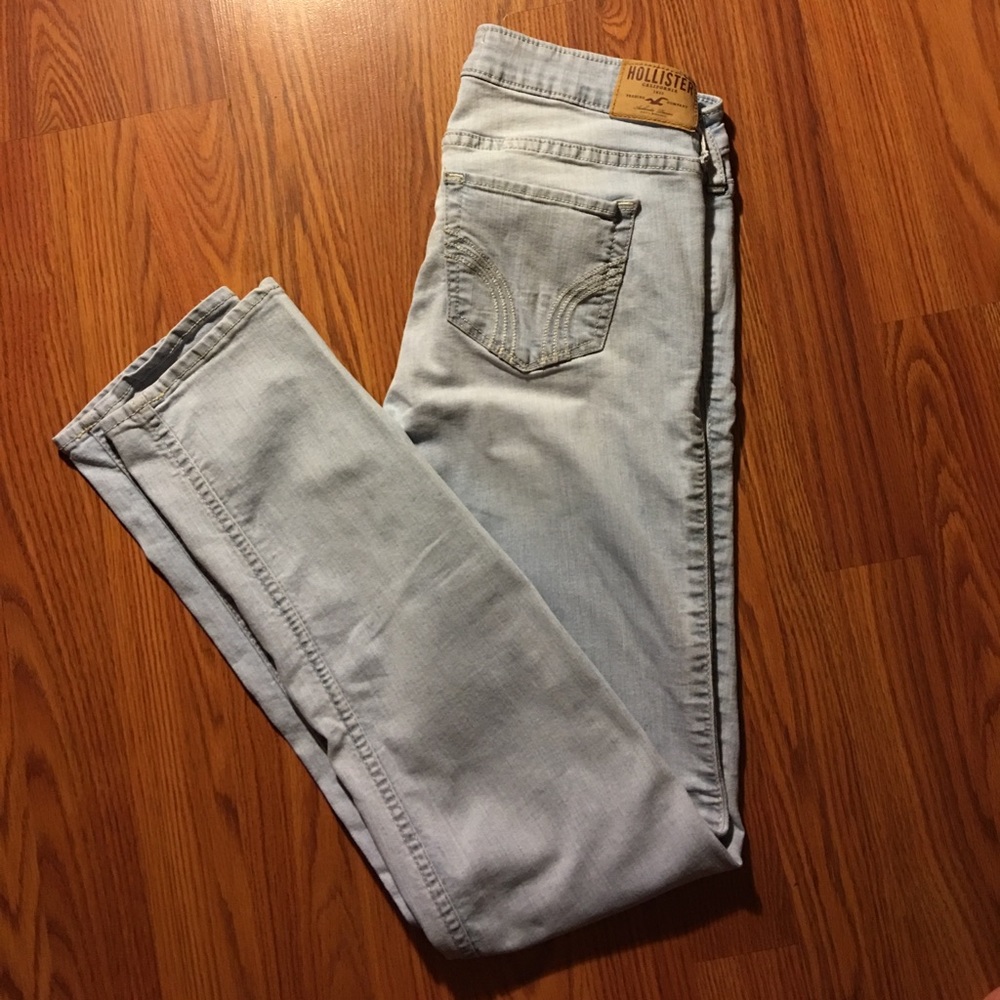 Hollister jeans