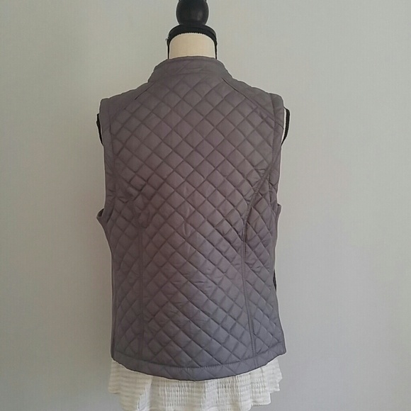light weight quilted vest - Picture 4 of 4