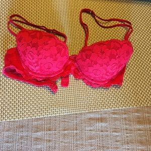 Victoria's Secret PINK Lighty Lined Bra