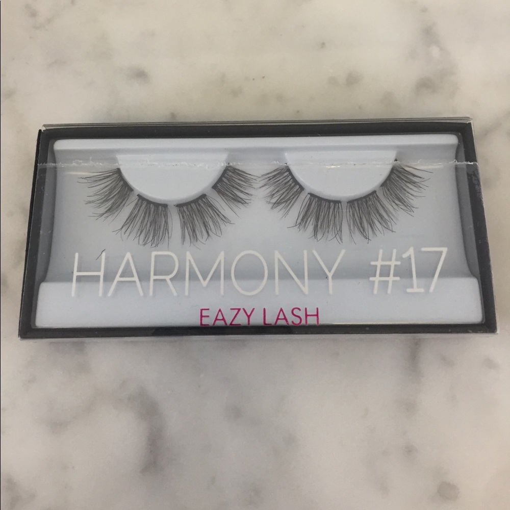 NIB Huda Beauty Eazy Lash Harmony #17