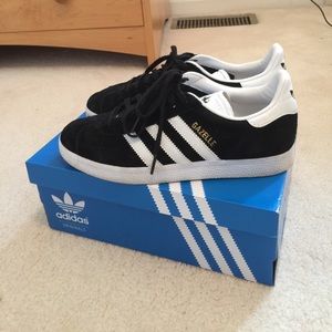 Adidas Gazelle Sneakers