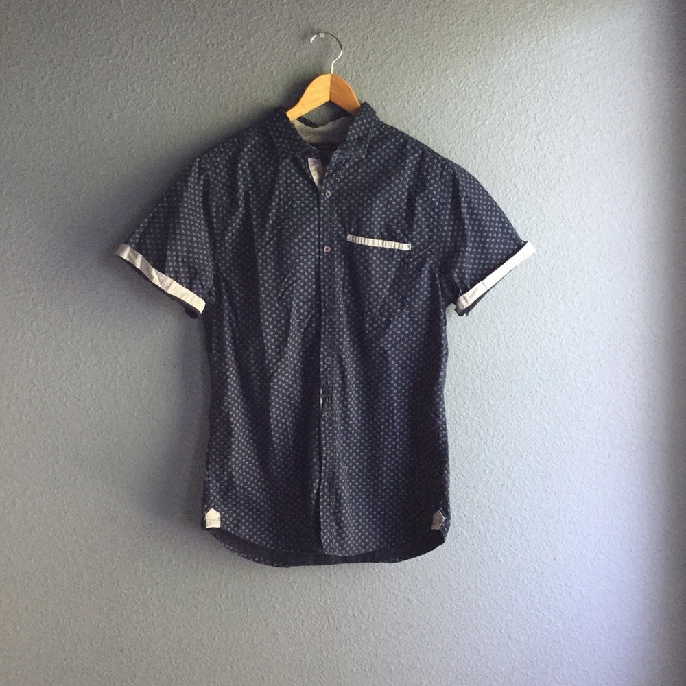 pd&c Casual Button Down