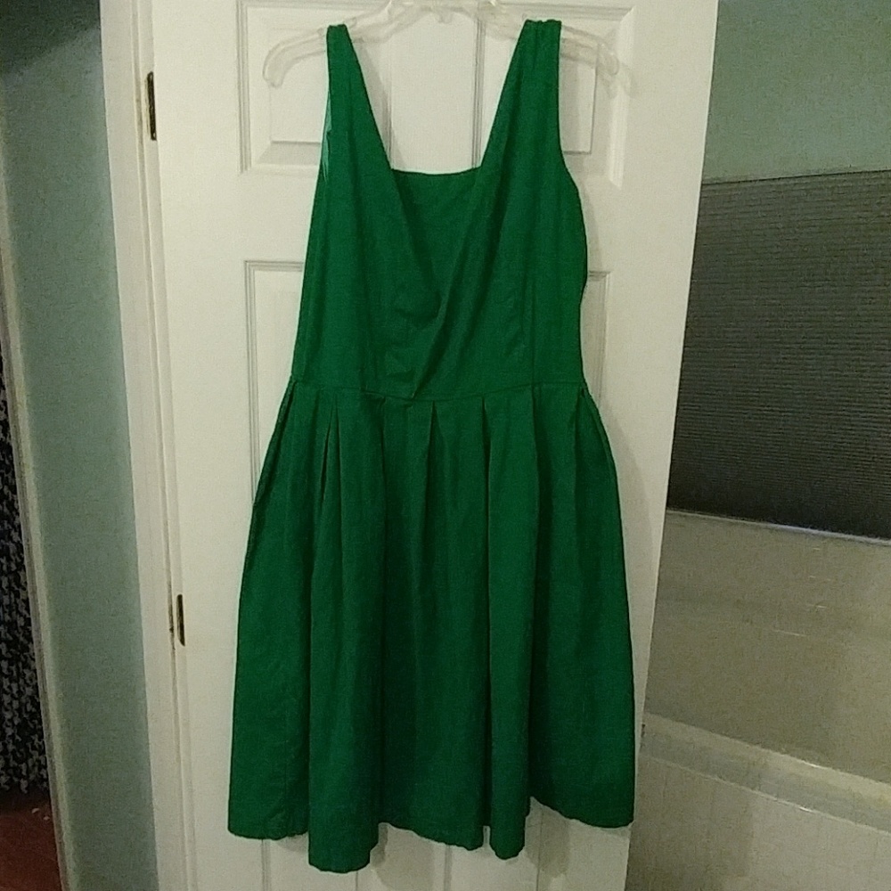 Emerald green lindy bop dress