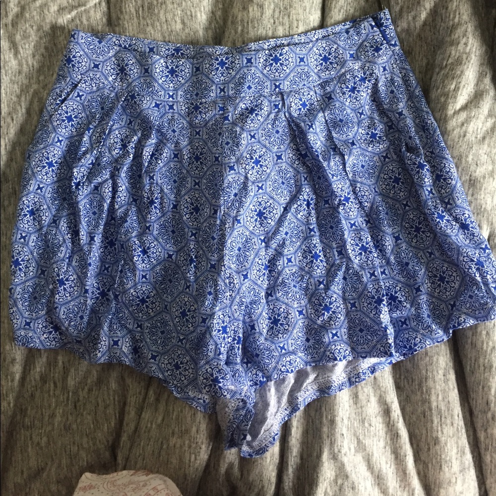 LF flowy shorts