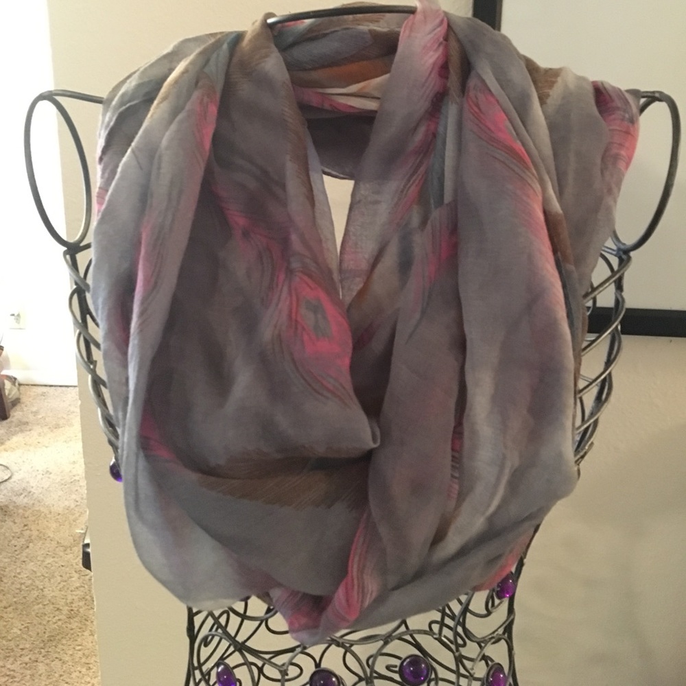 Infinity scarf lot