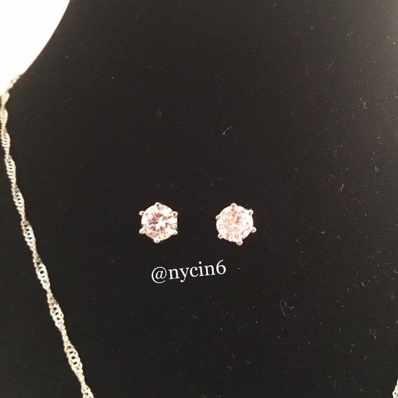 Cubic Zircon Necklace/Ring/ Engagement Set - Picture 4 of 5