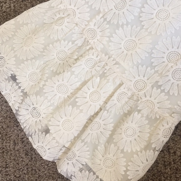 Banana Republic White Dress - Picture 4 of 4